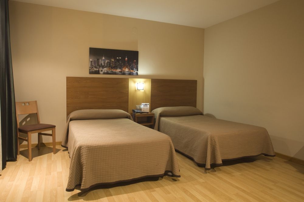 Hotel Mar De Plata Саррия Экстерьер фото